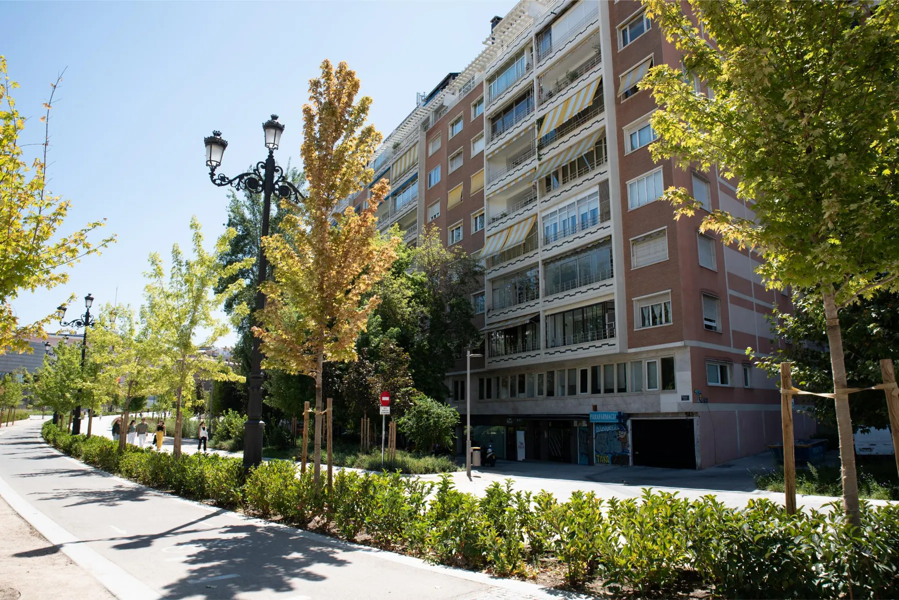 Exterior view in Plaza de España