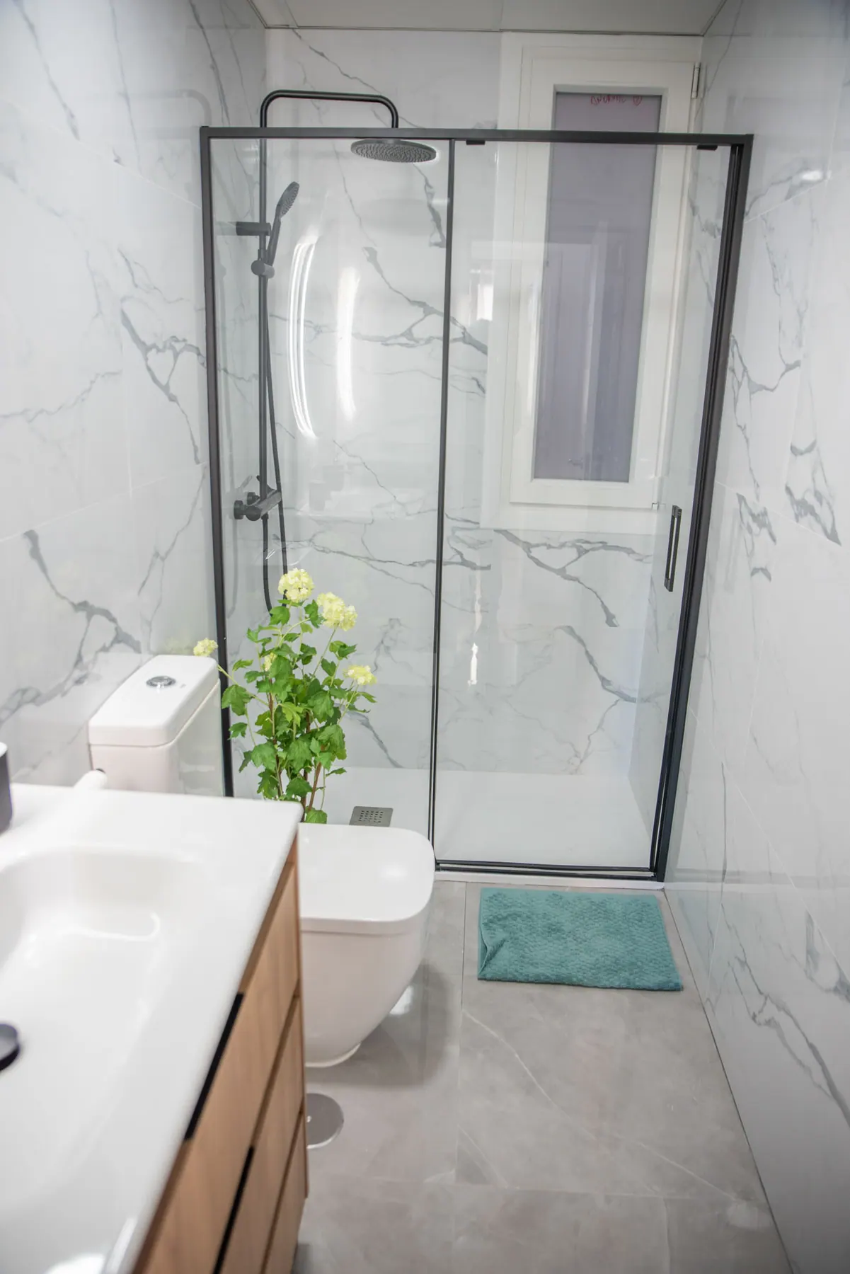 Bathroom in Gran Via