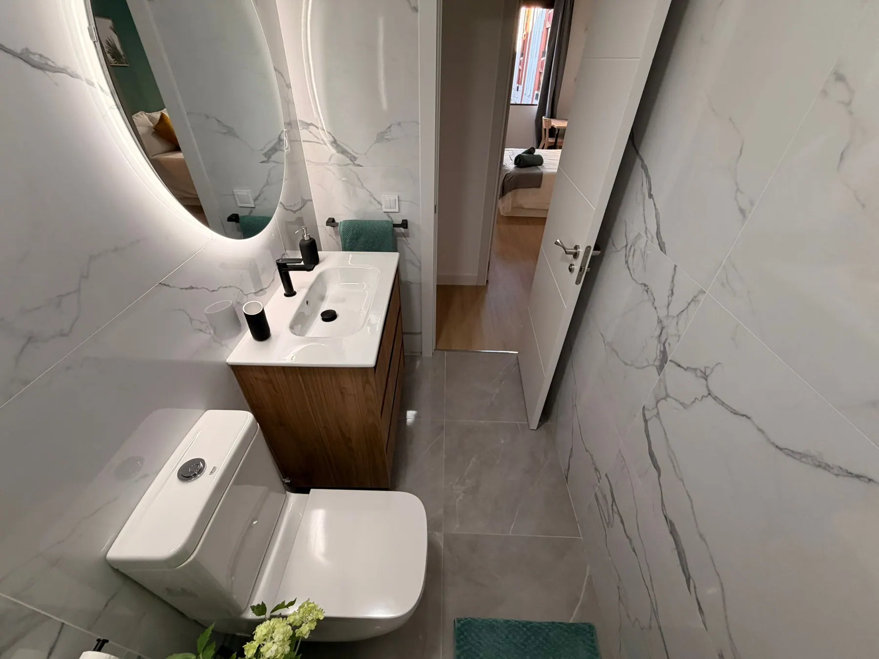 Bathroom in Gran Via