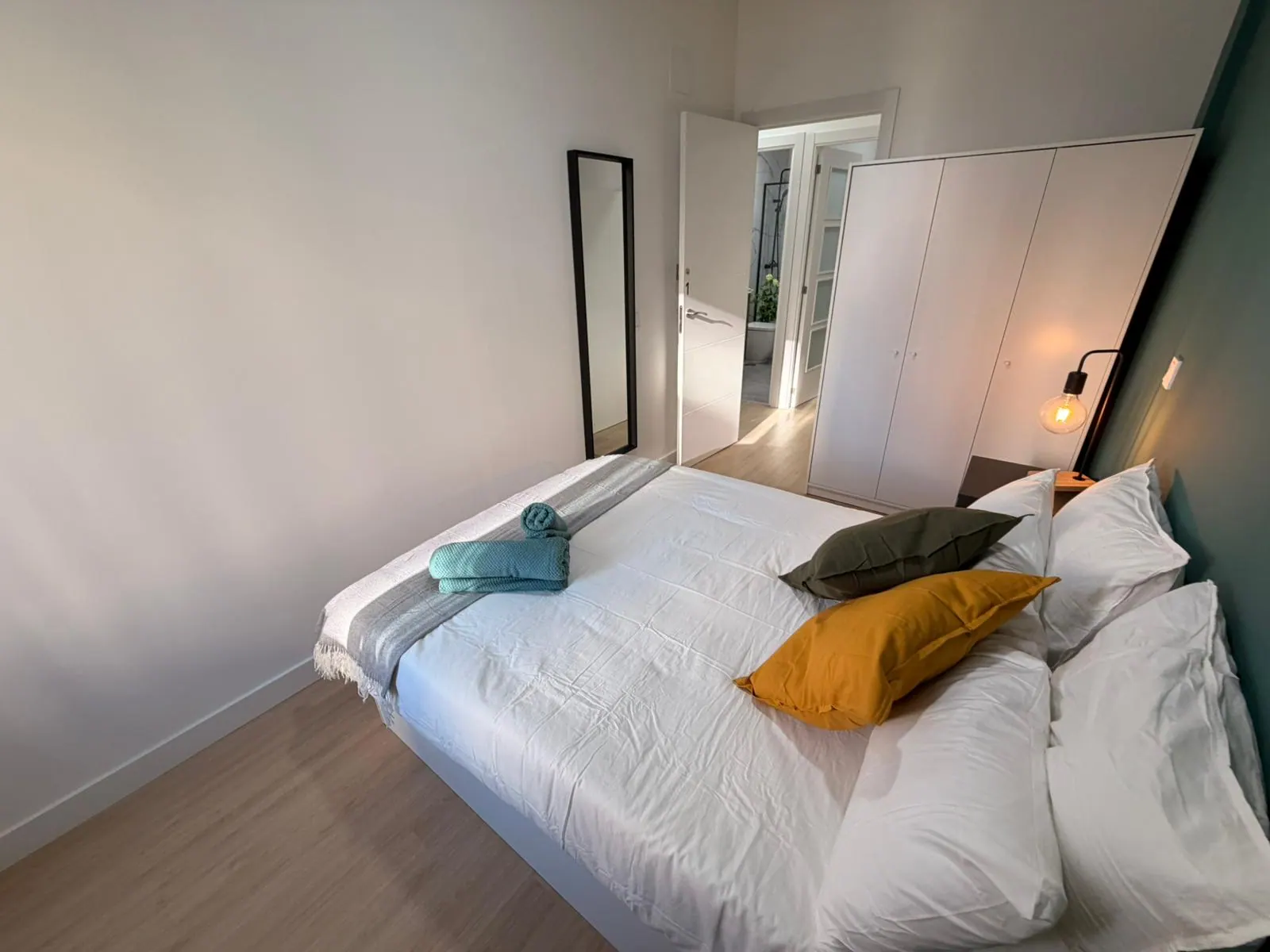 Room 1 in Gran Via