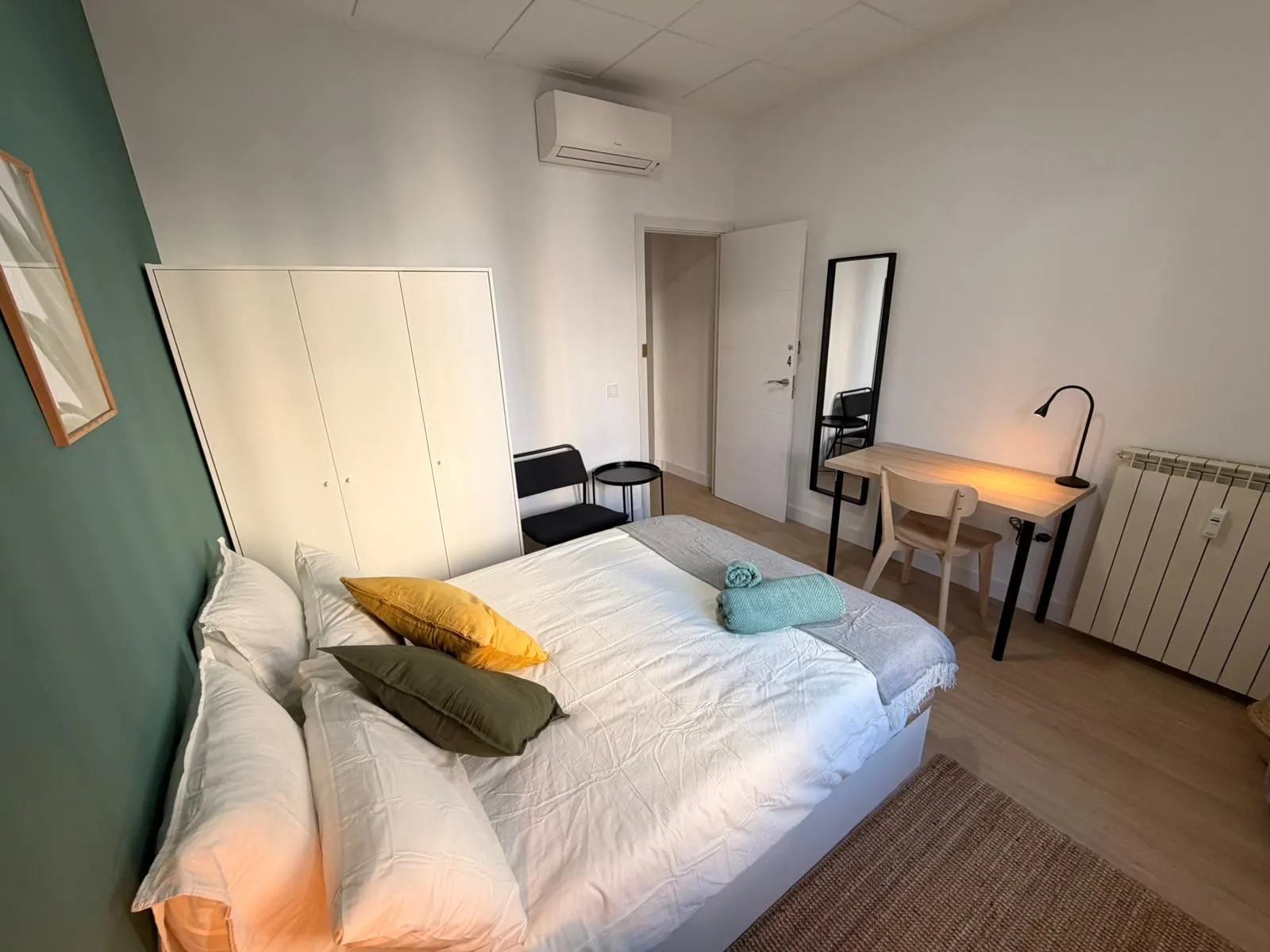 Room 4 in Gran Via