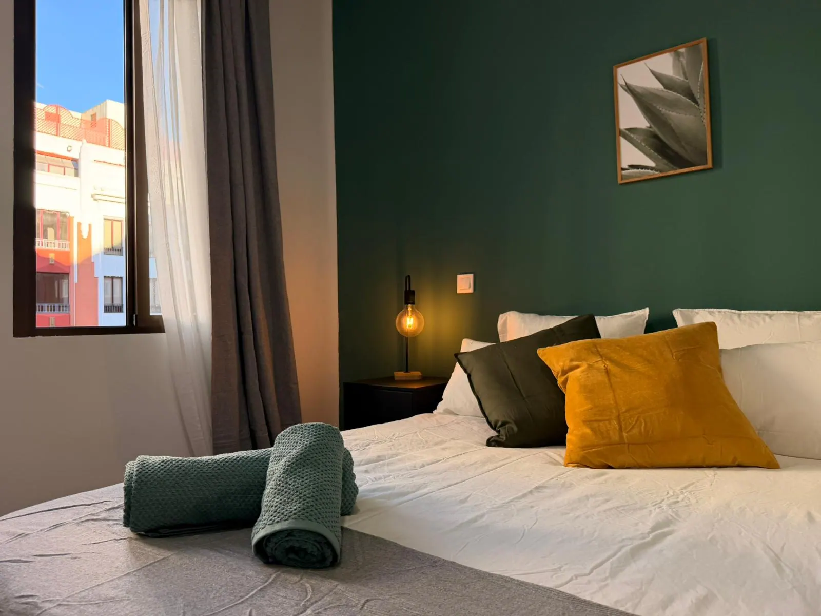 Room 4 in Gran Via