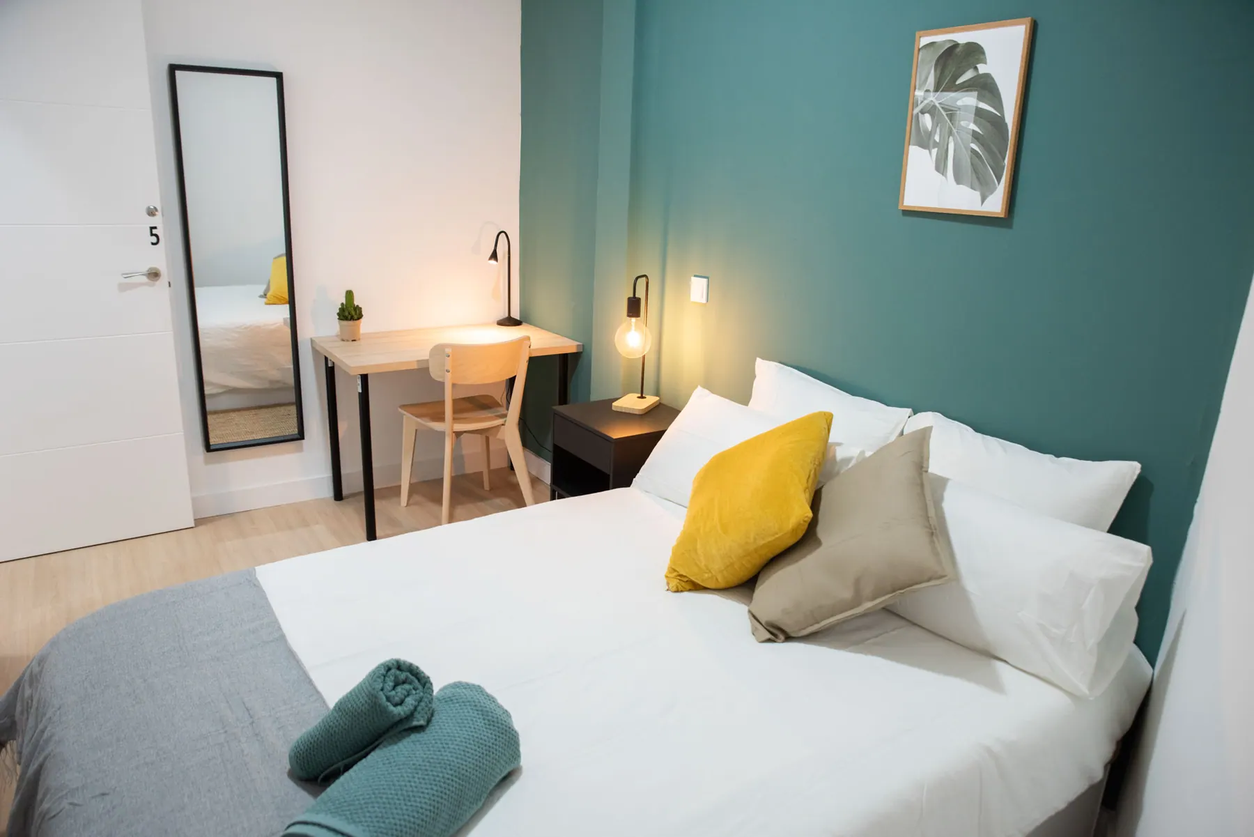 Room 5 in Gran Via