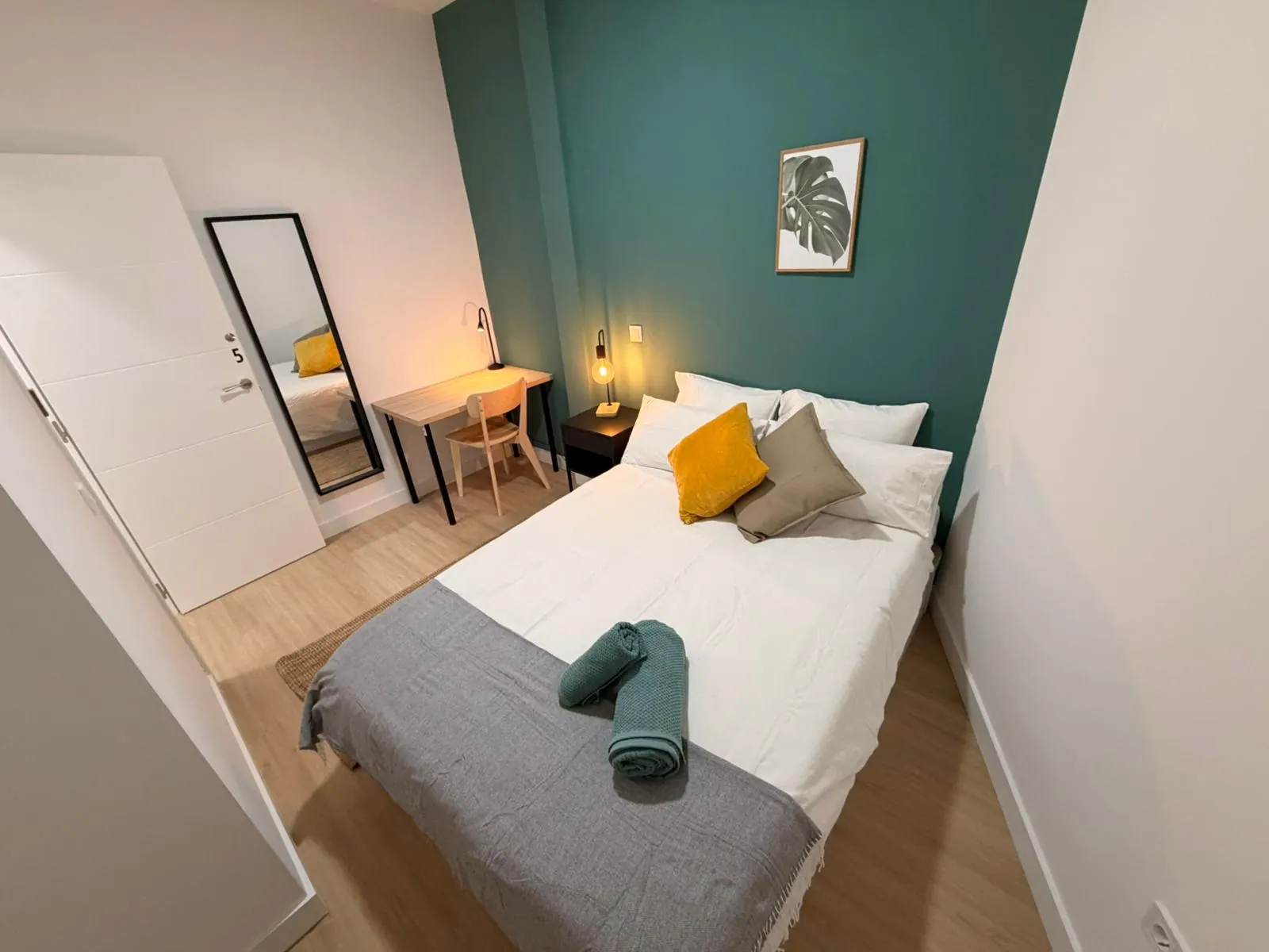 Room 5 in Gran Via