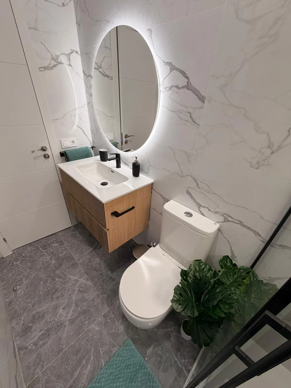 Bathroom in Juanelo