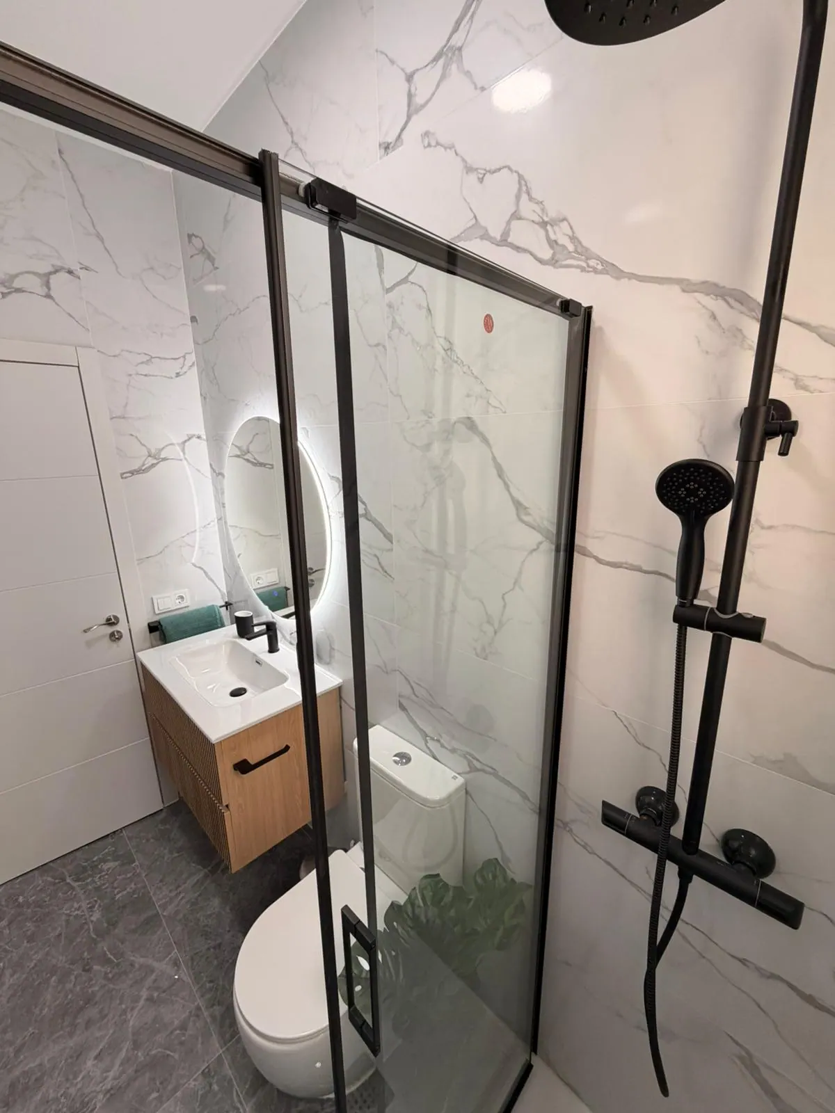 Bathroom in Juanelo