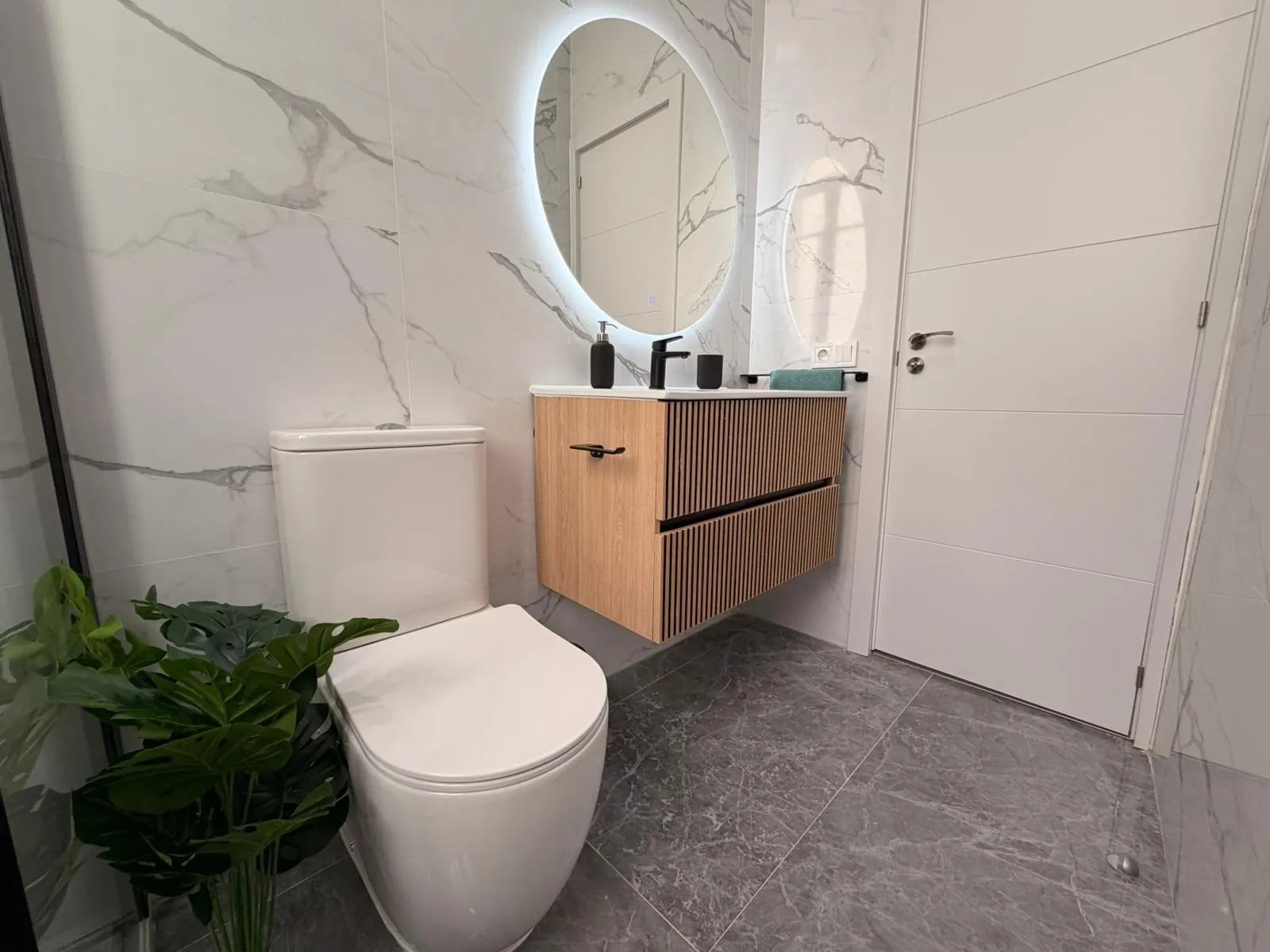 Bathroom in Juanelo