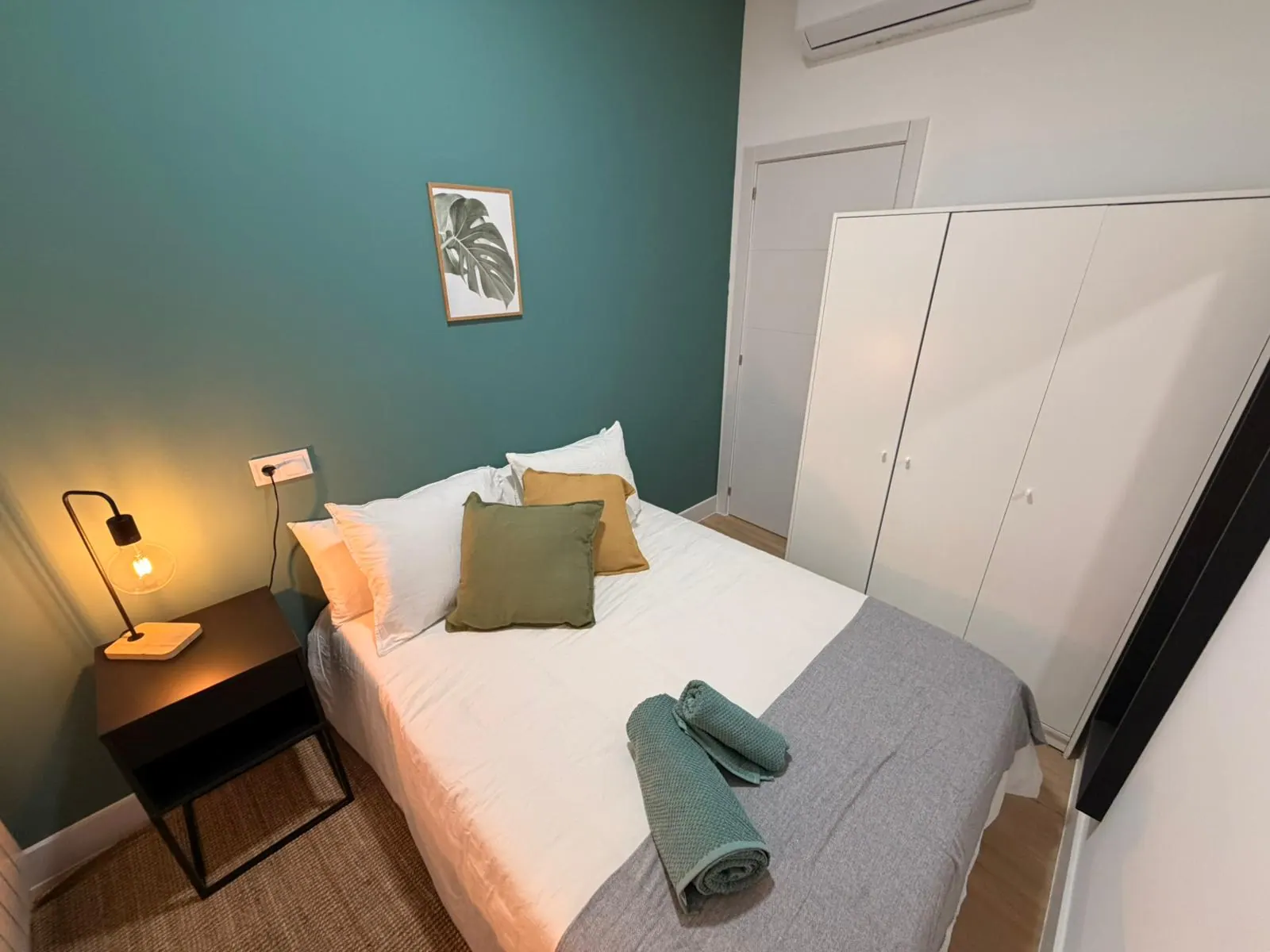 Room 1 in Juanelo