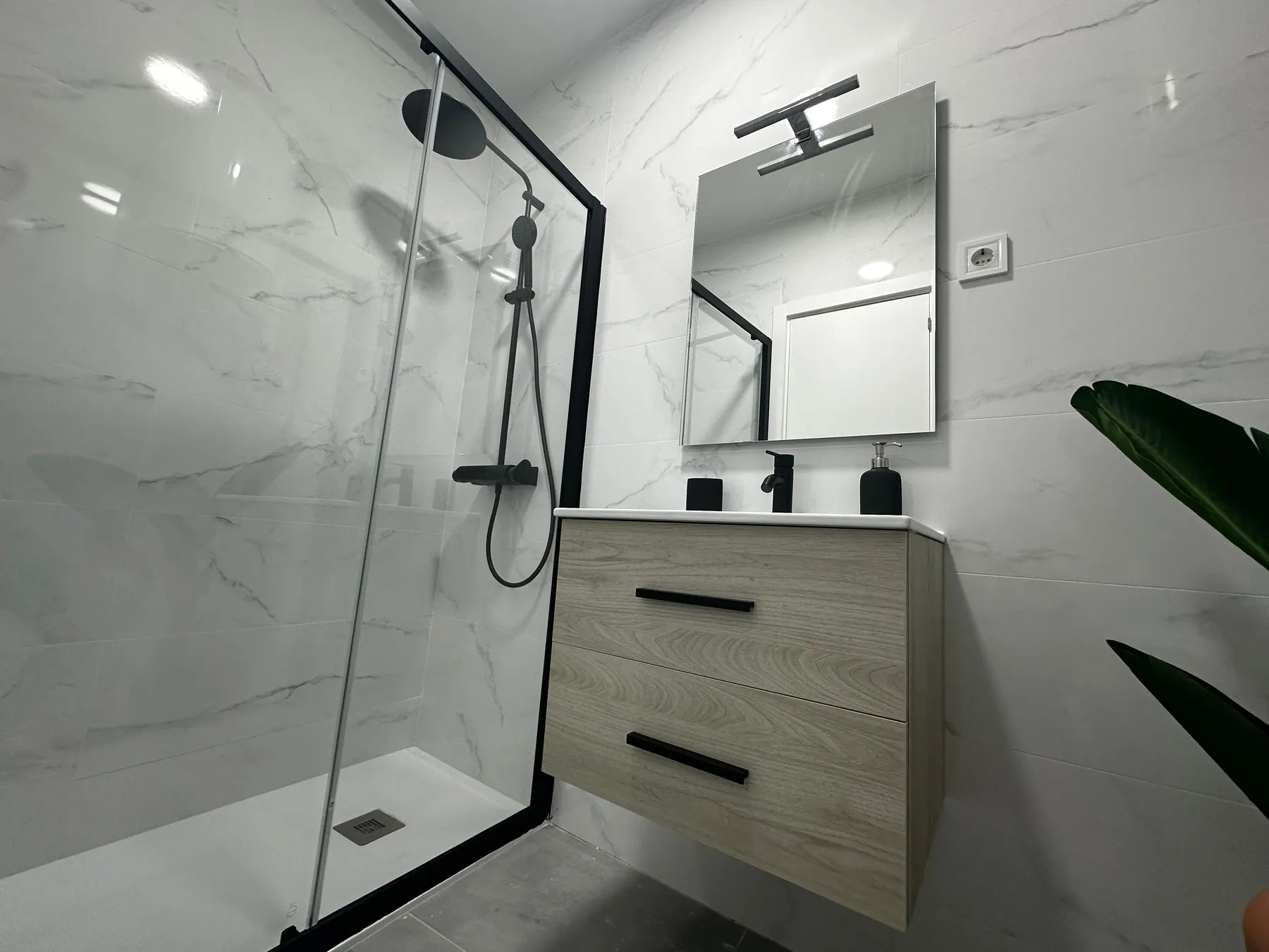 Bathroom in Mayor