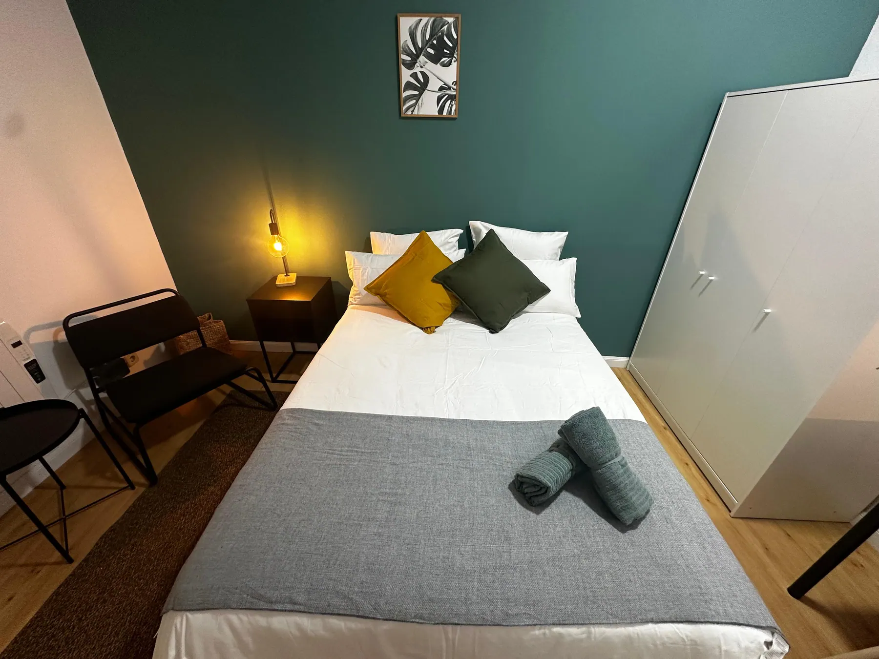 Room 1 in Mayor