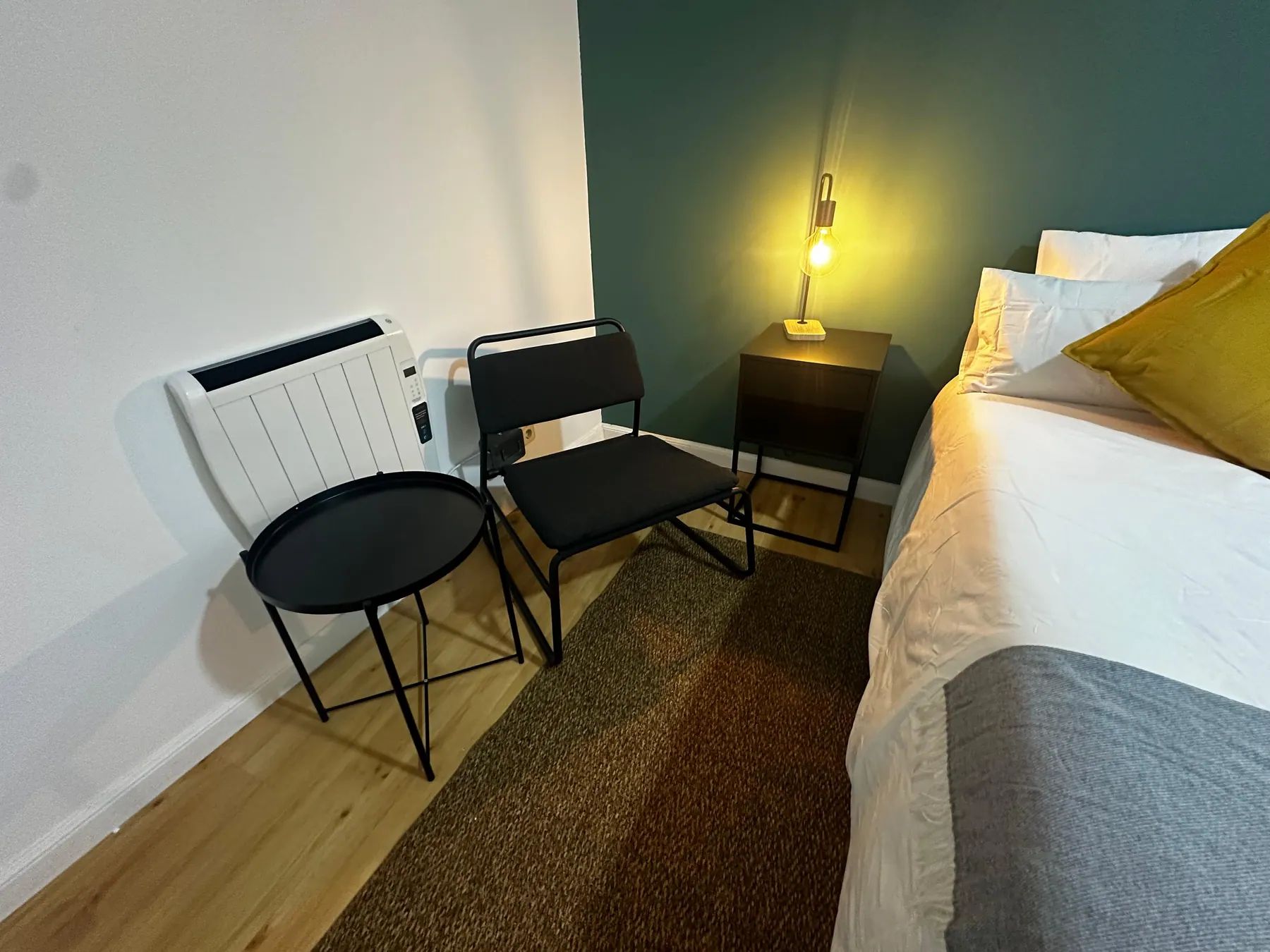Room 1 in Mayor