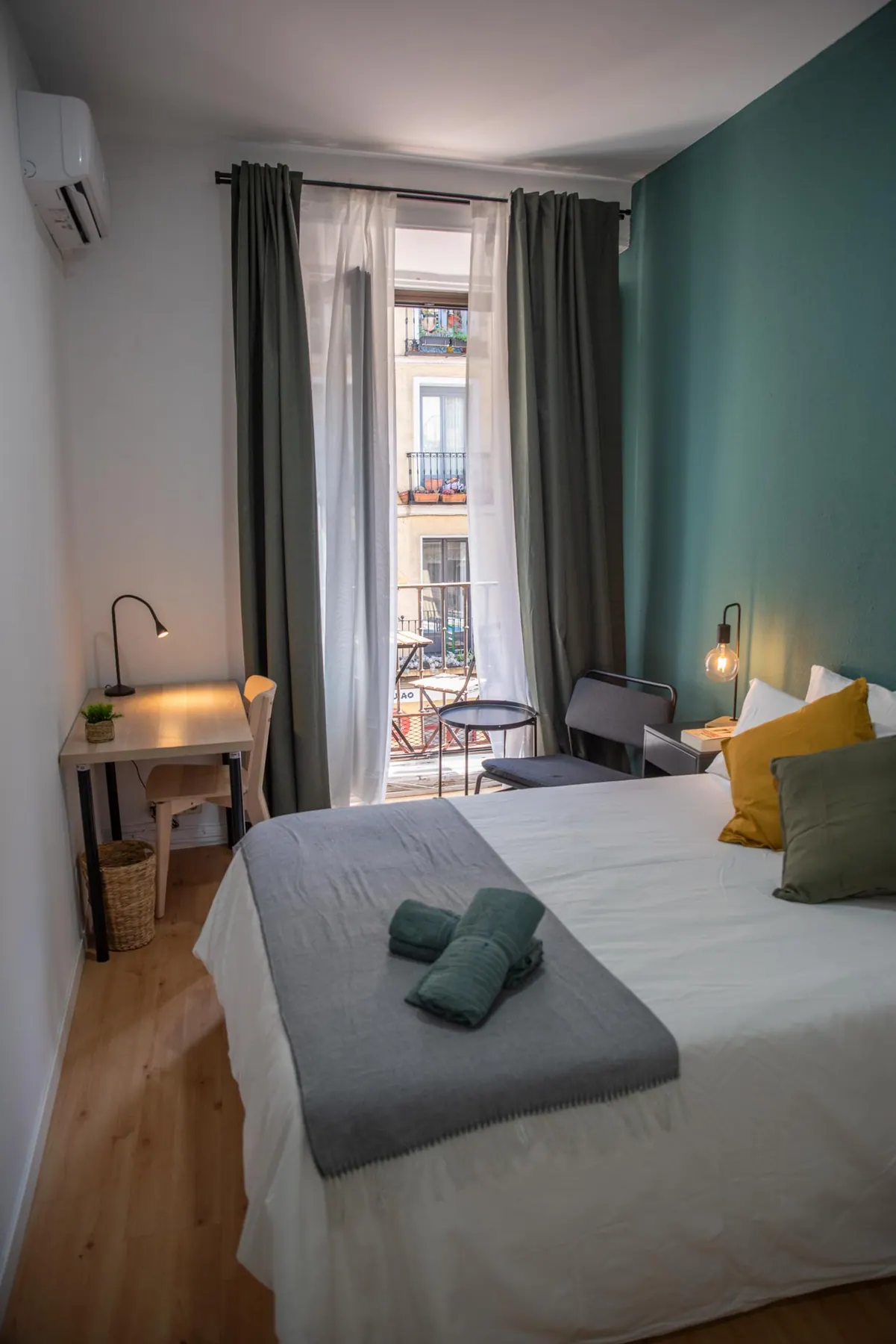 Room 4 in Mayor