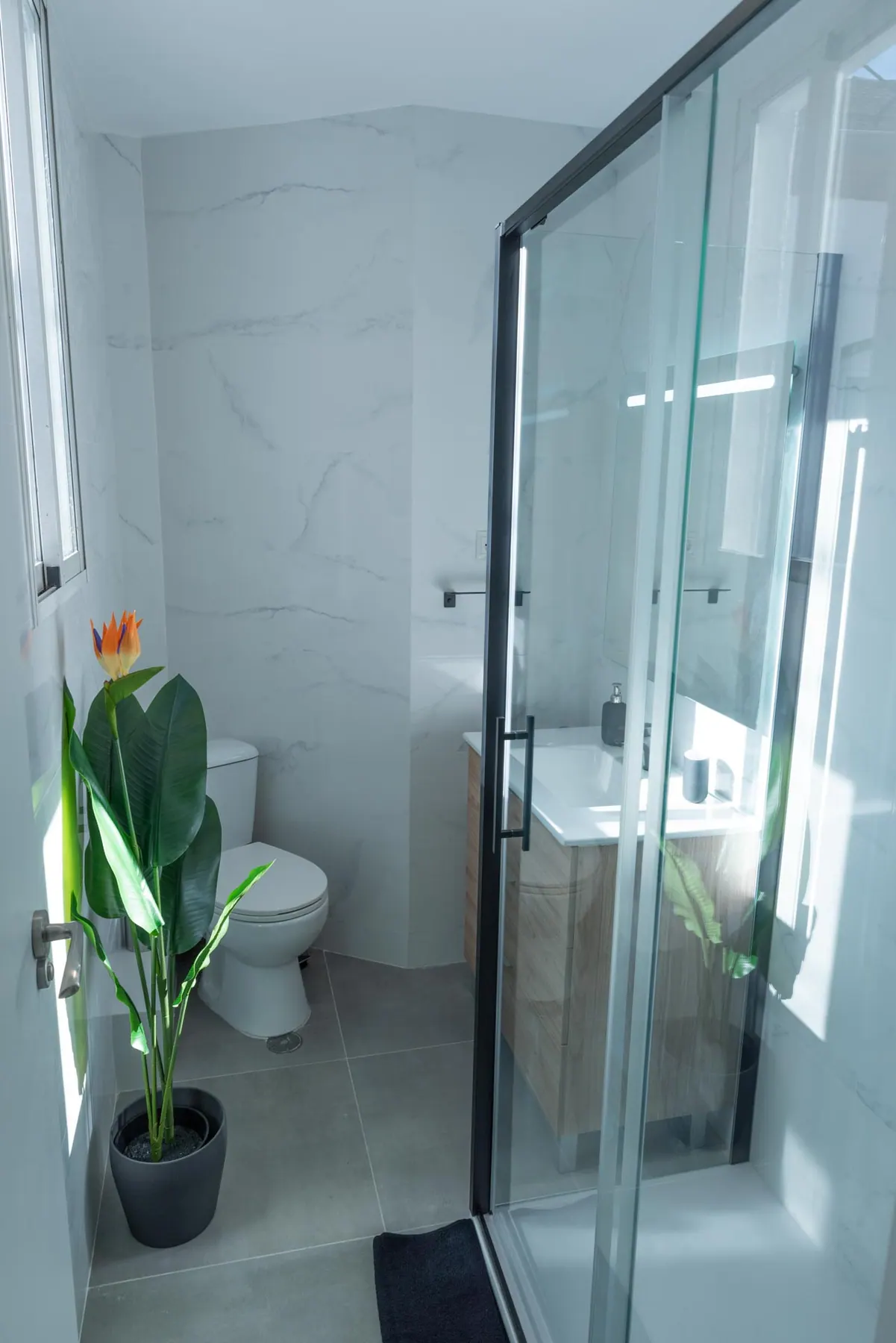 Bathroom in Mayor