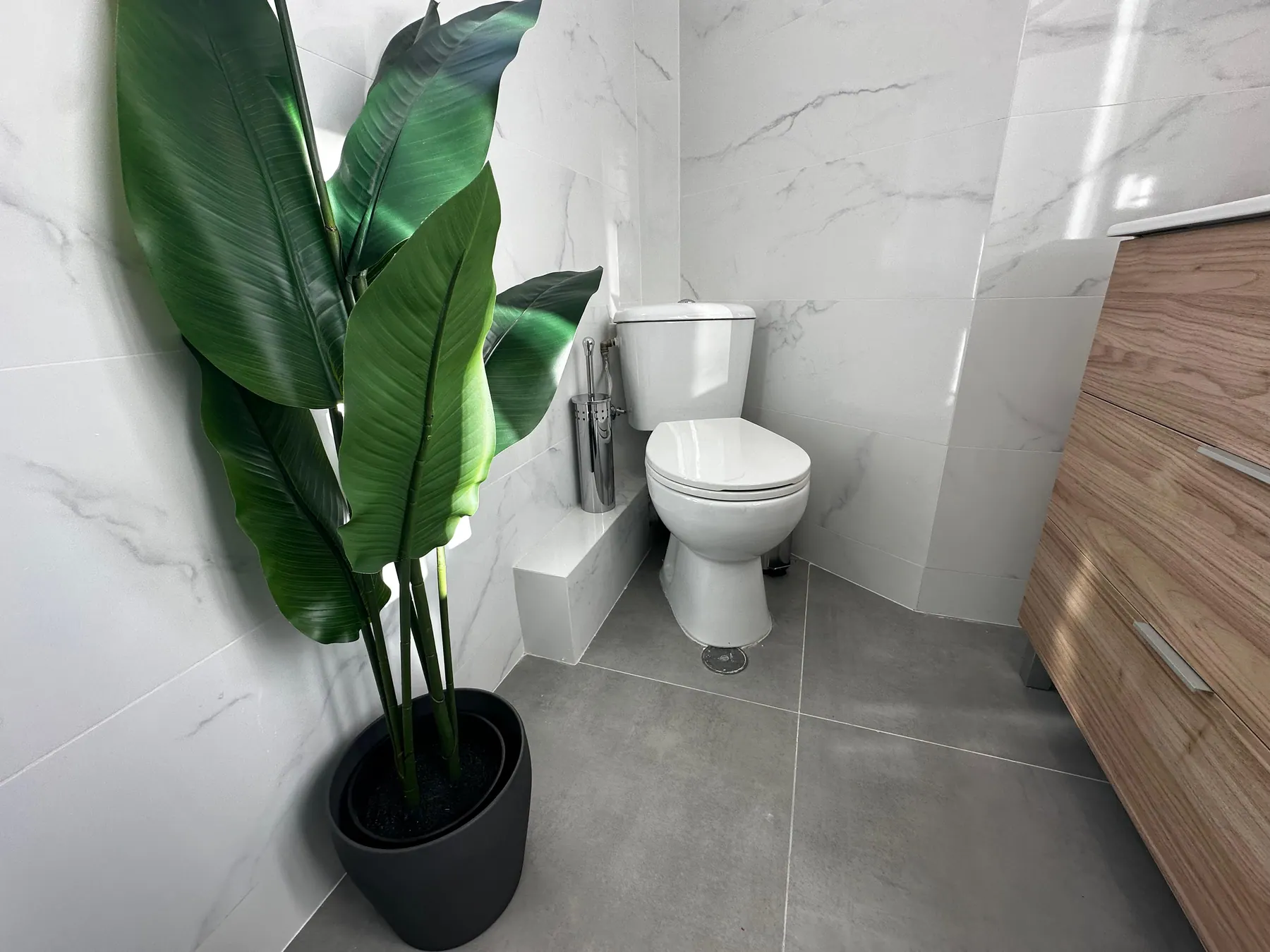 Bathroom in Mayor