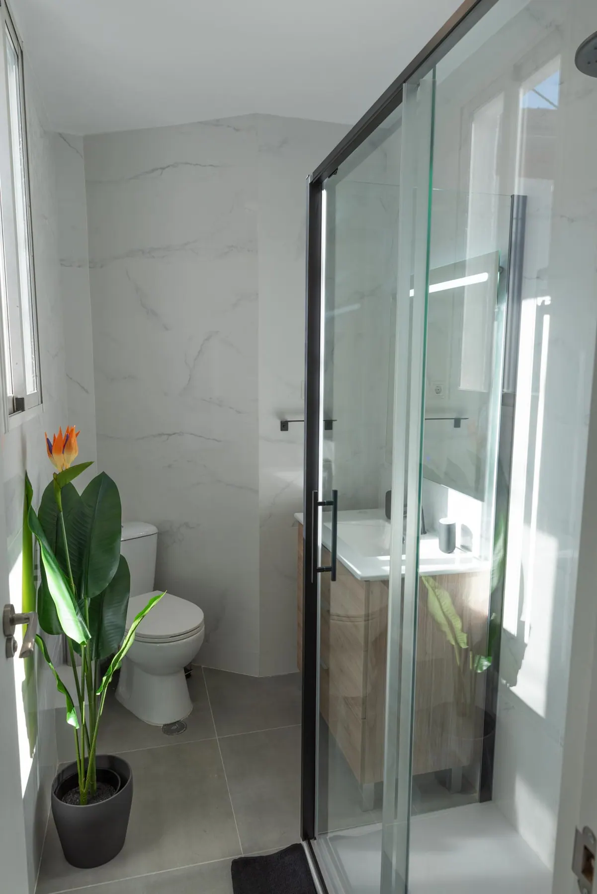 Bathroom in Mayor