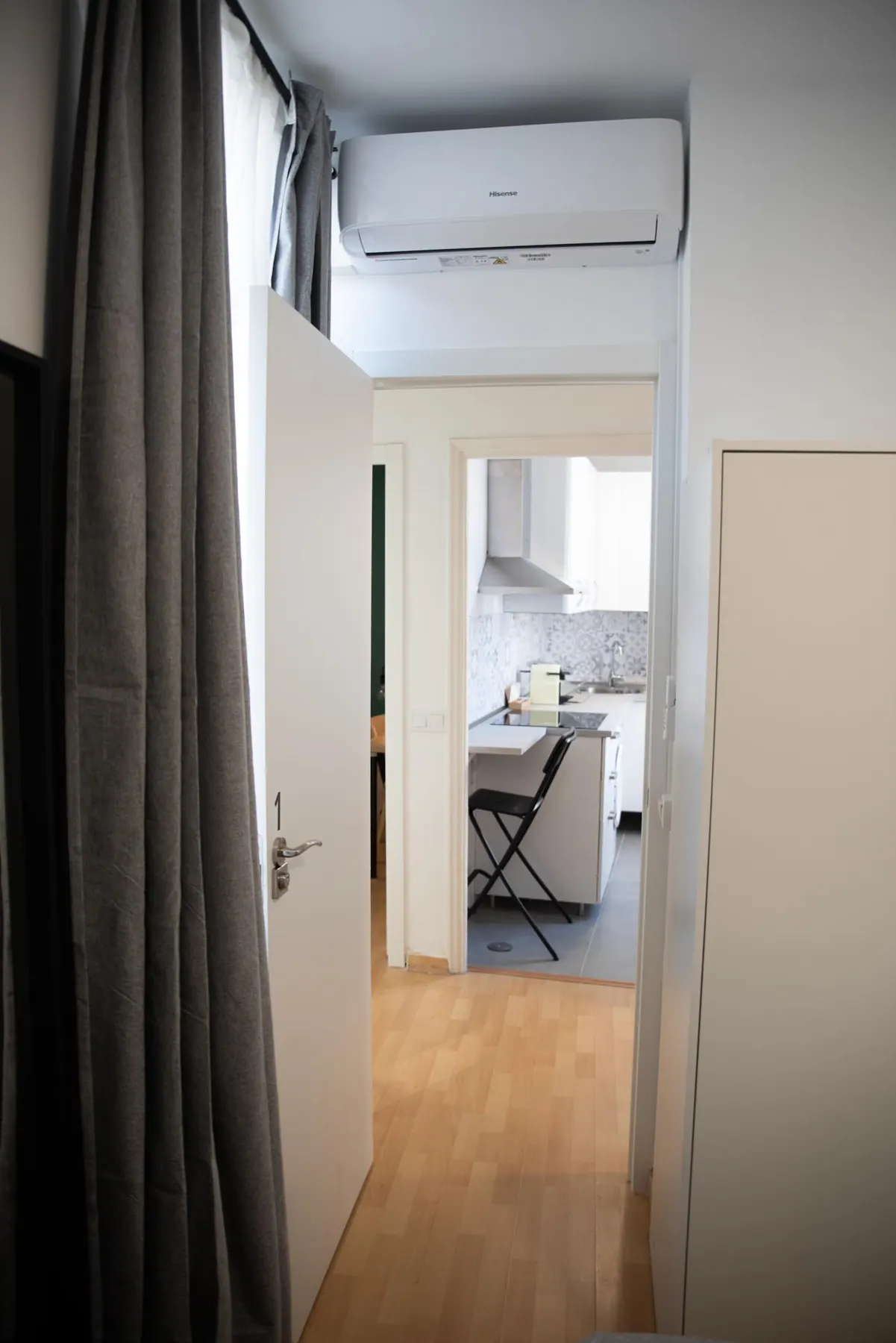 Room 1 in Mayor