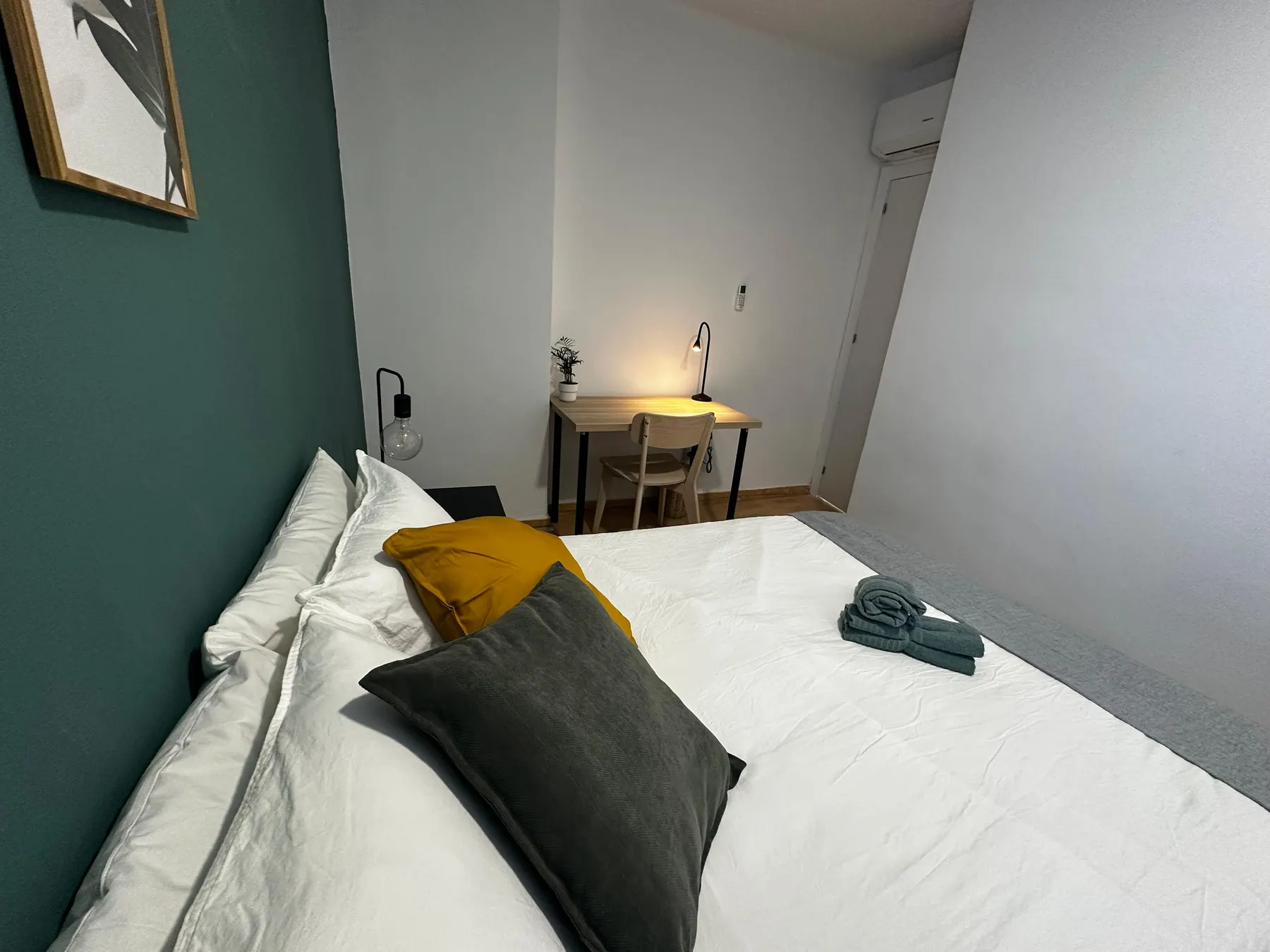 Room 2 in Mayor