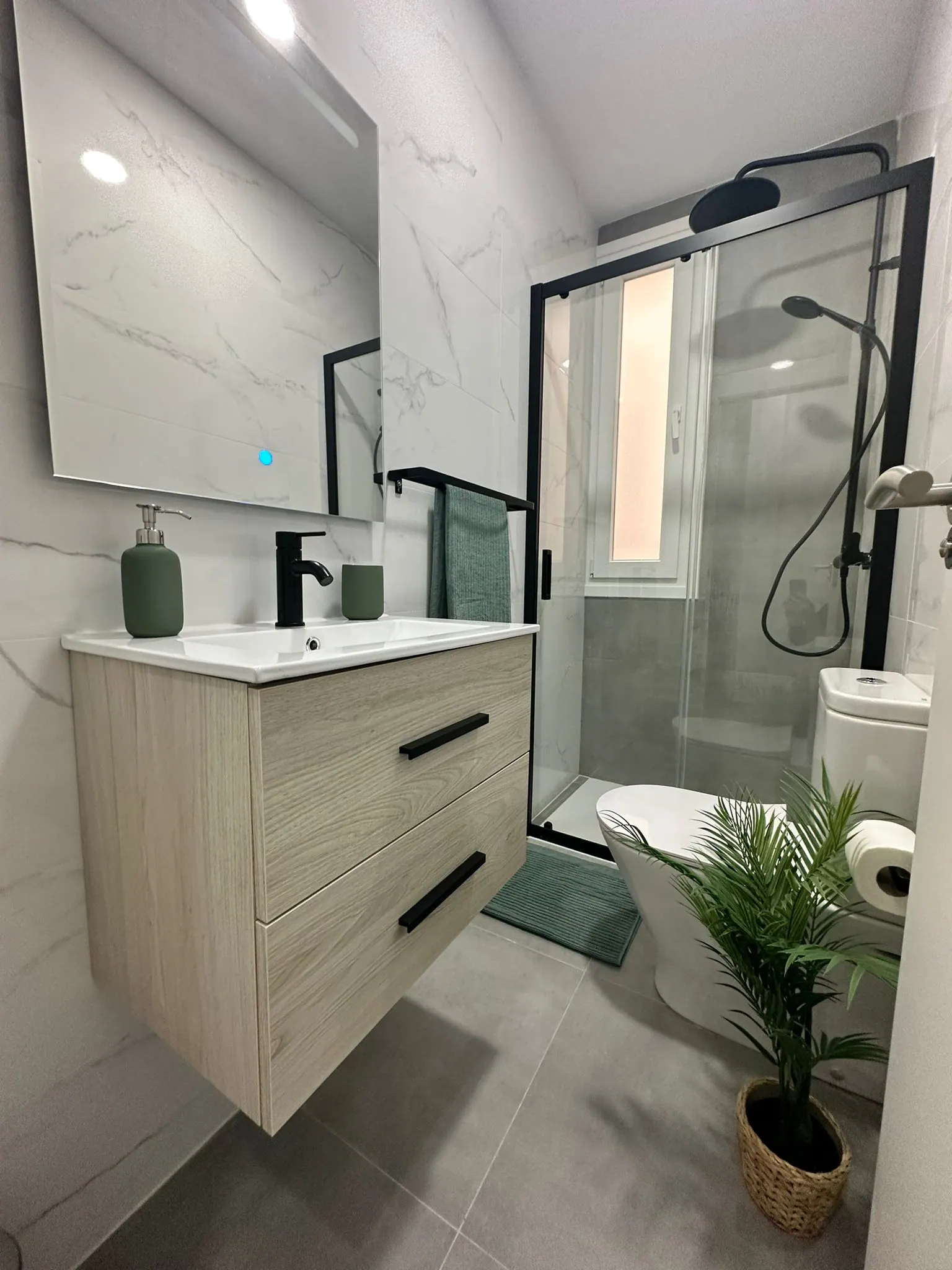 Bathroom in Rodas