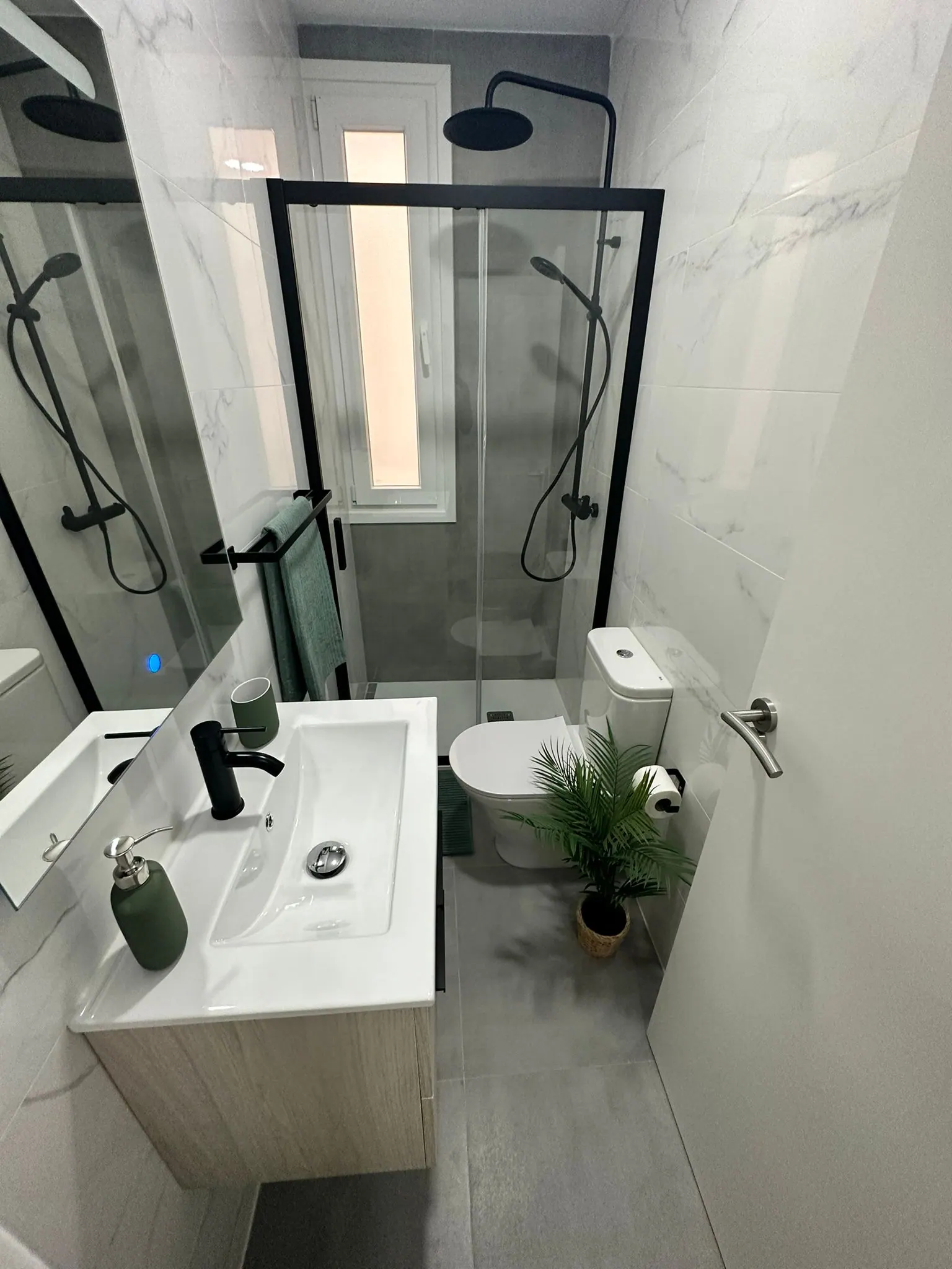 Bathroom in Rodas