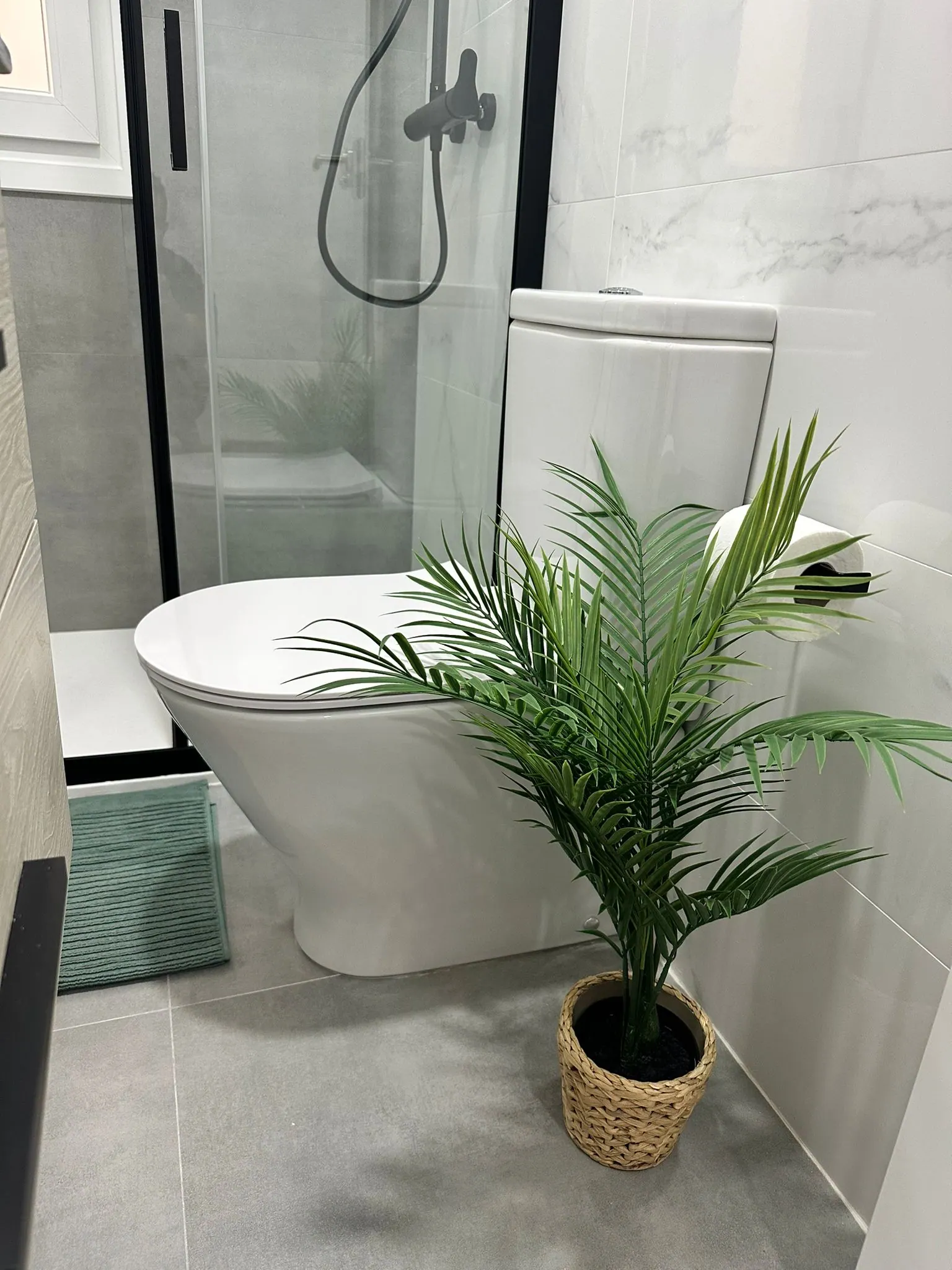 Bathroom in Rodas