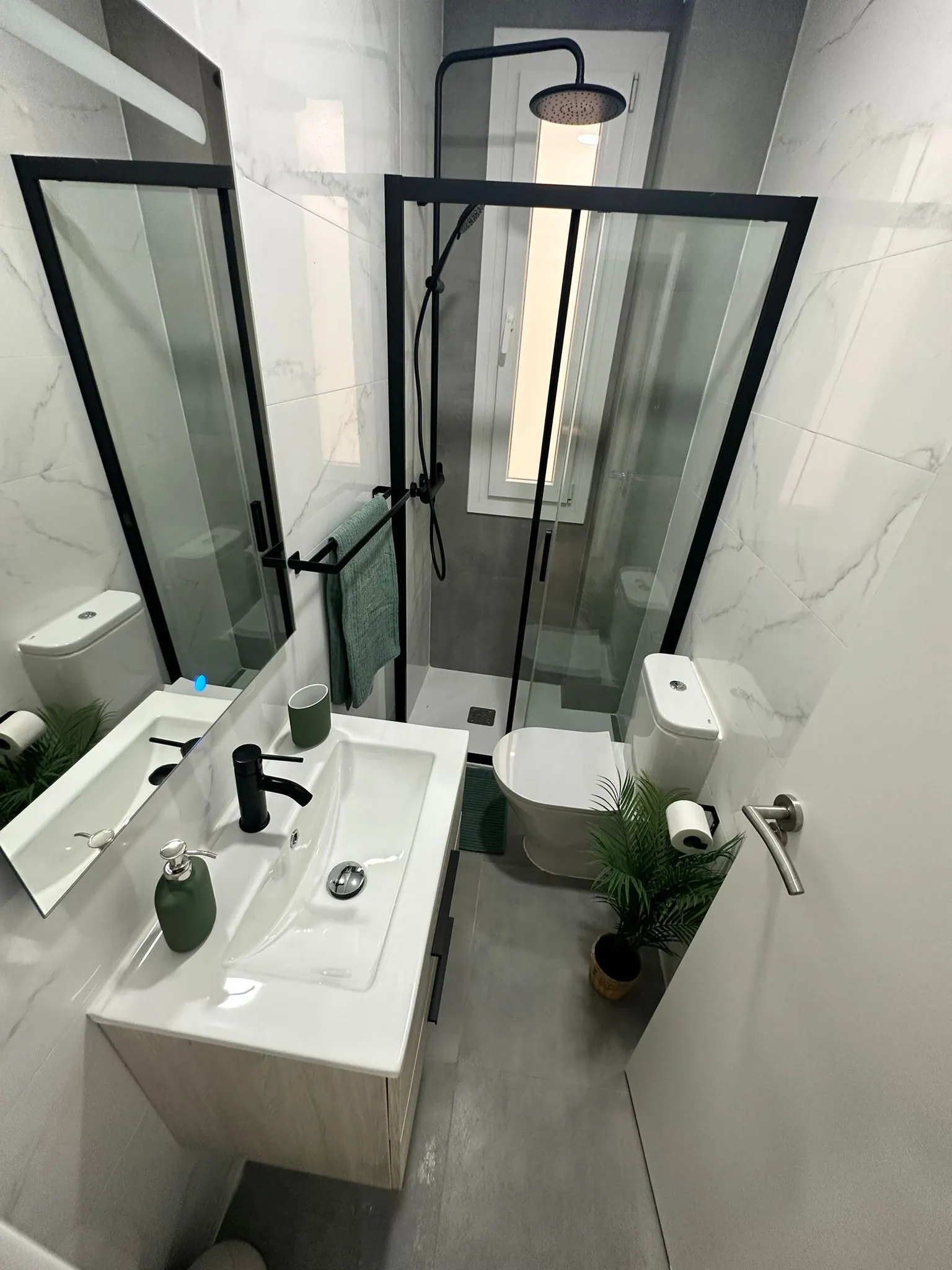 Bathroom in Rodas