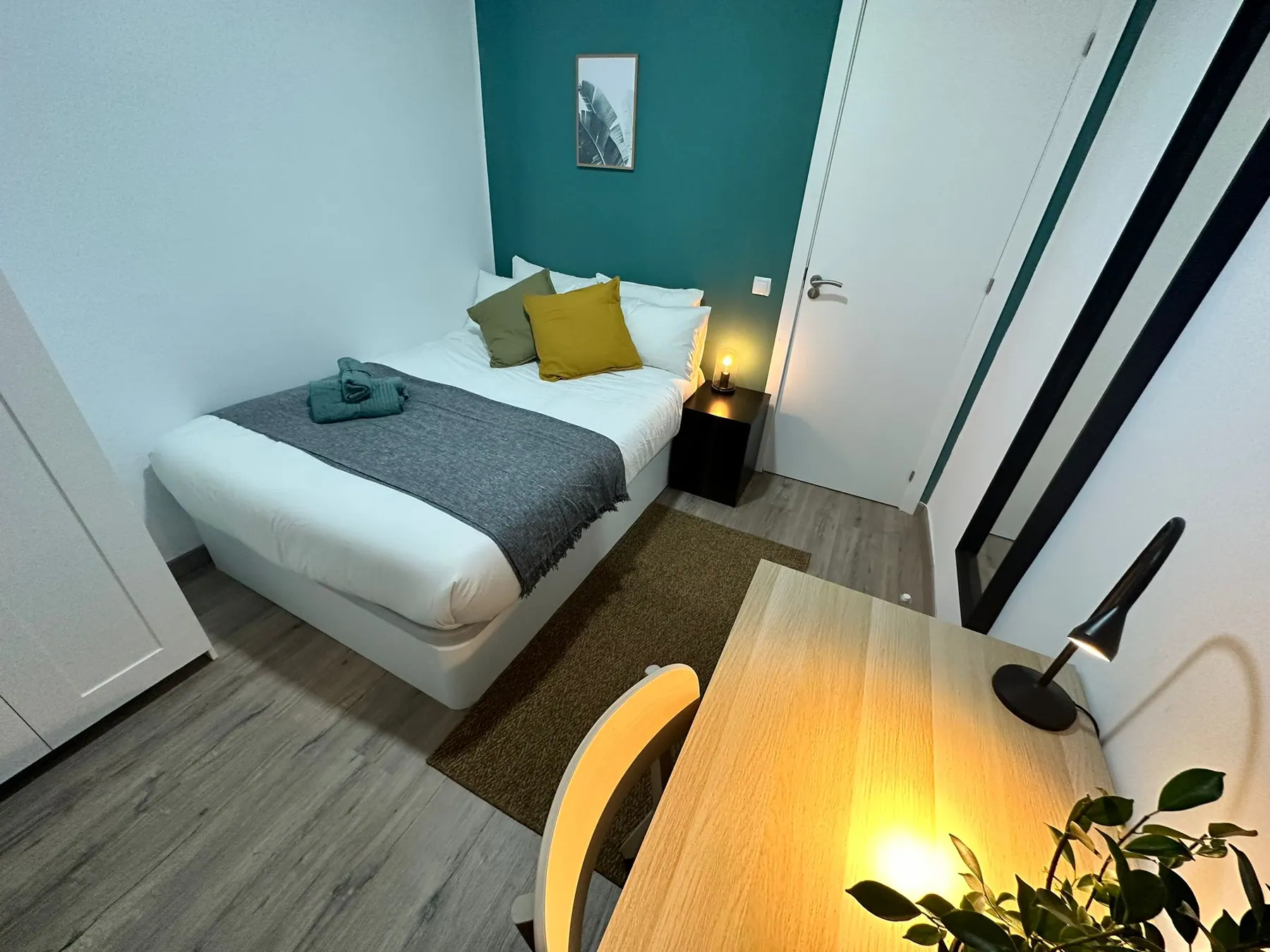 Room R5 in Rodas