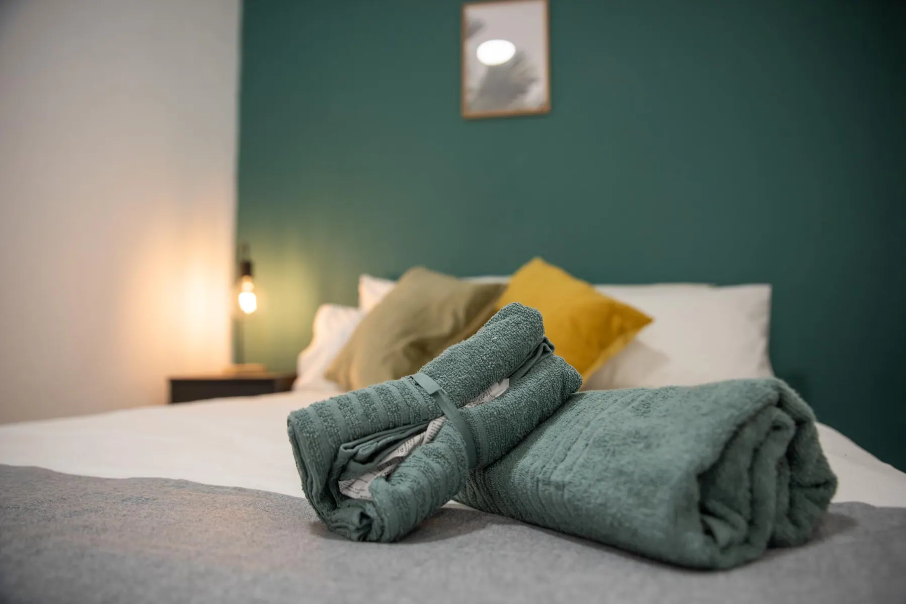 Room R2 in Tirso de Molina