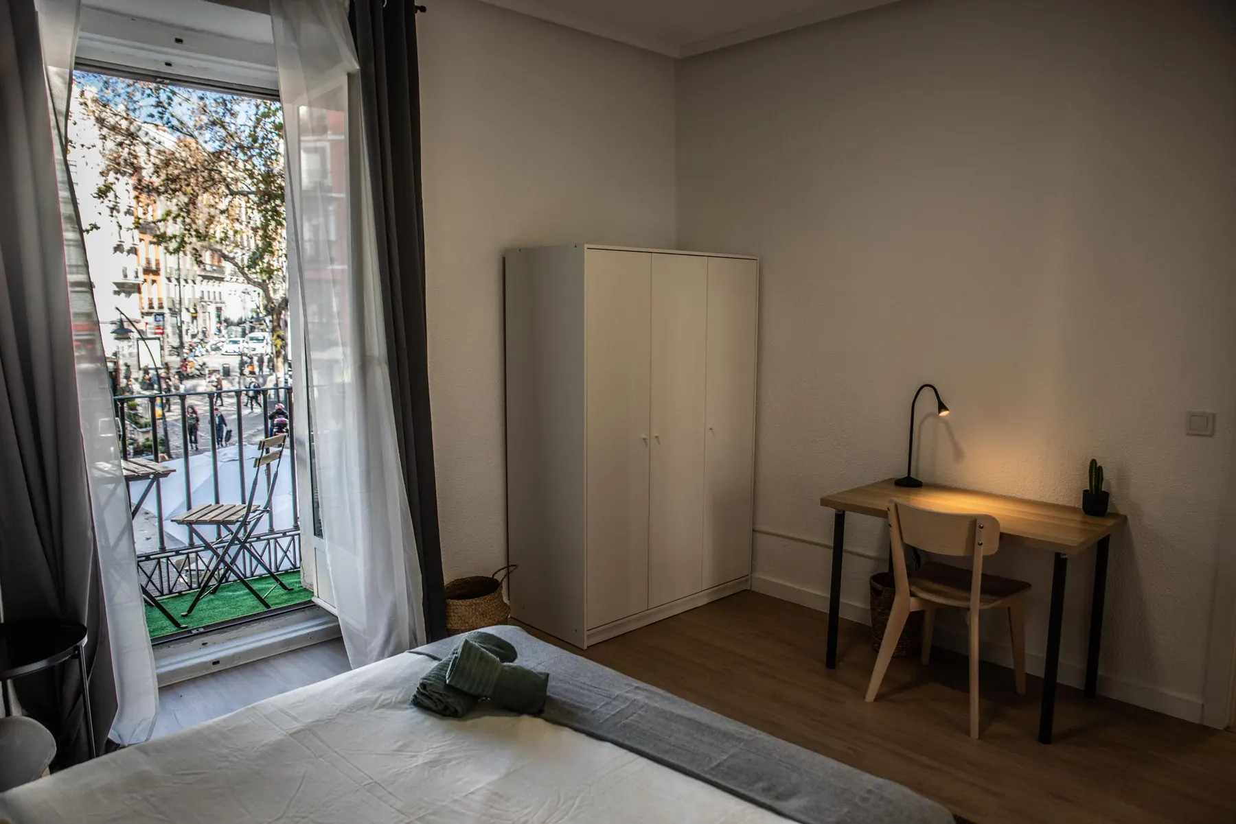 Room R3 in Tirso de Molina