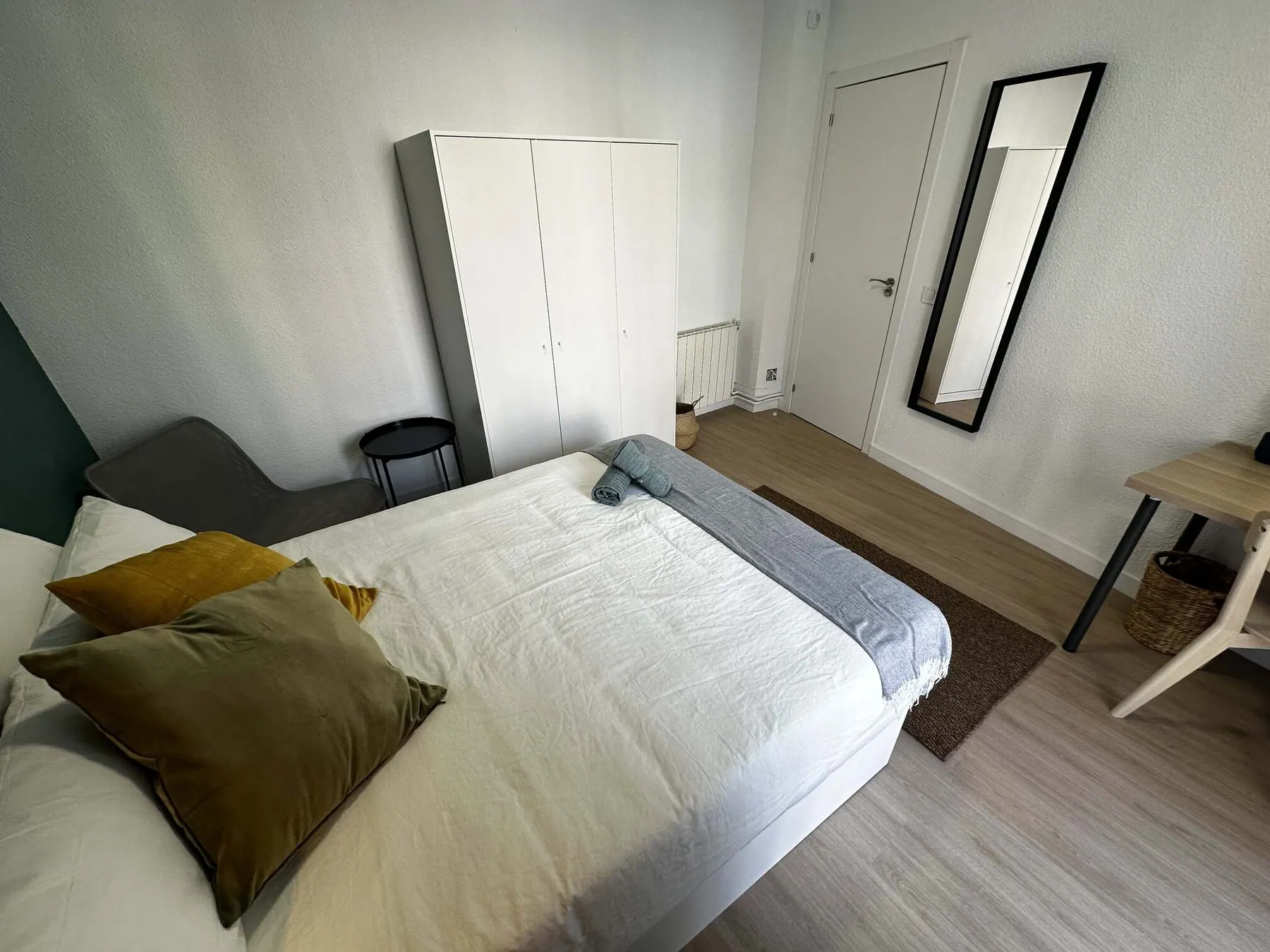 Room R5 in Tirso de Molina
