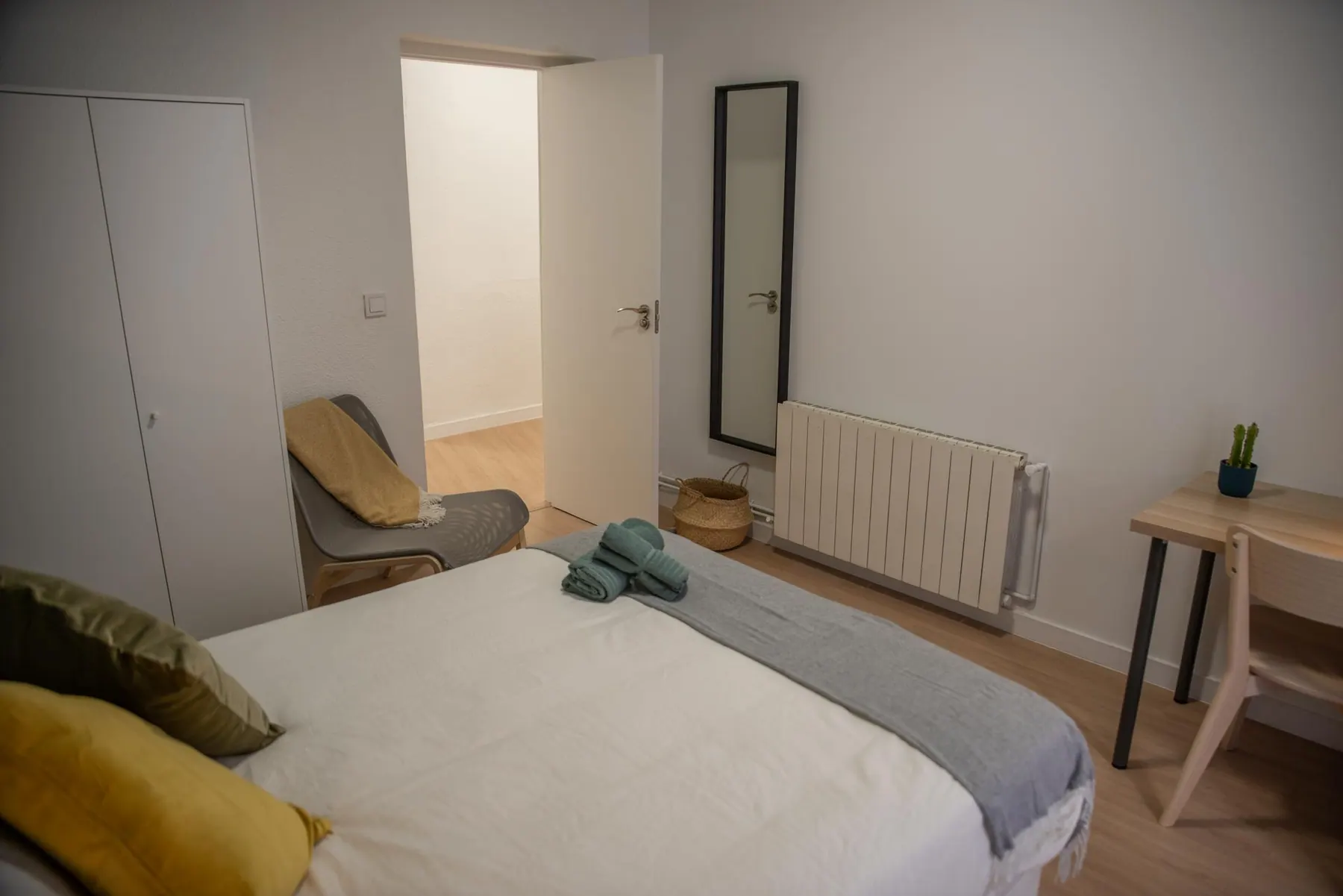 Room R7 in Tirso de Molina