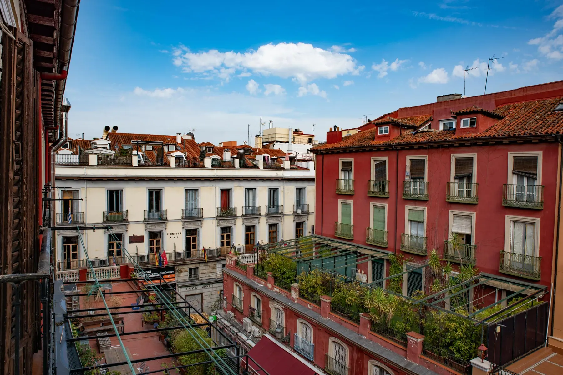 Exterior view in de la Victoria