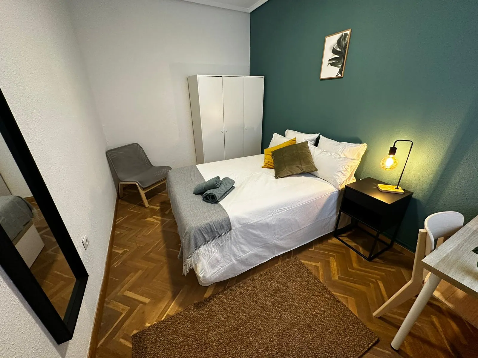 Room R1 in de la Victoria