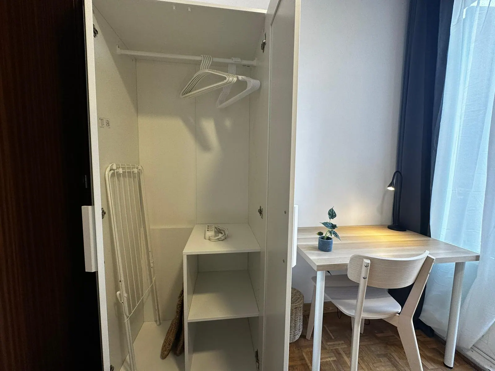 Room R2 in de la Victoria