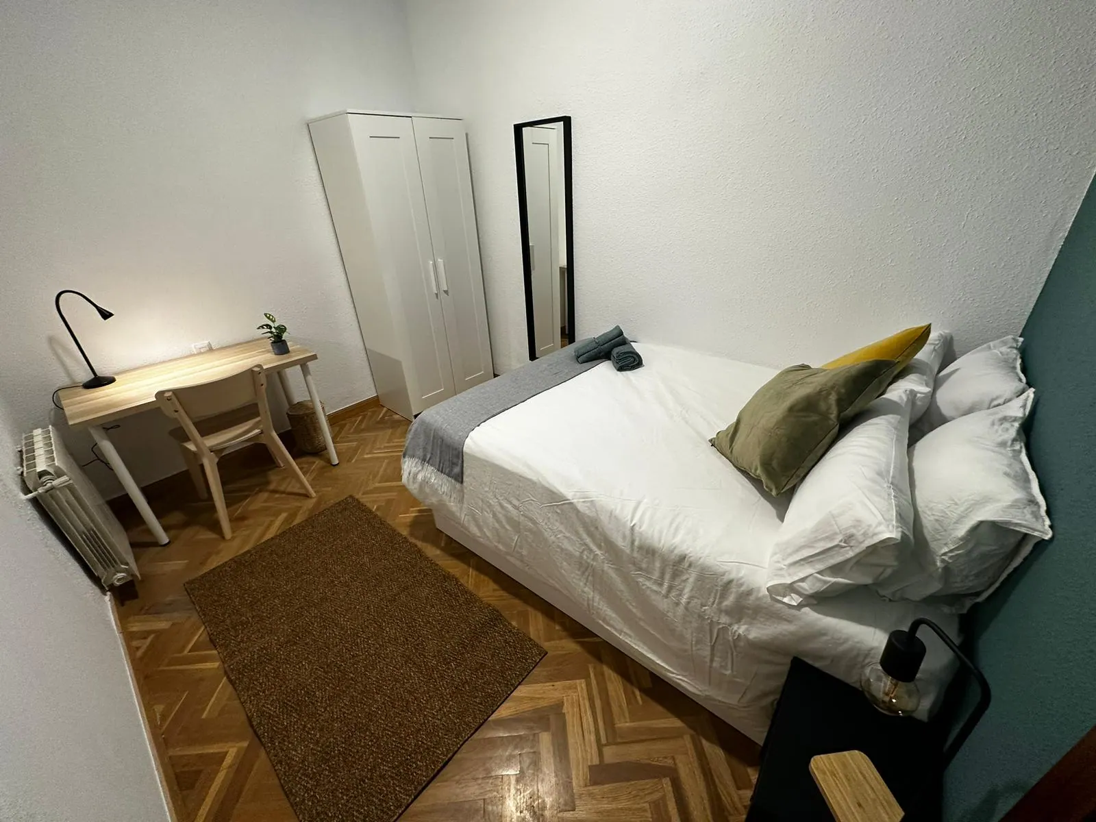Room R4 in de la Victoria